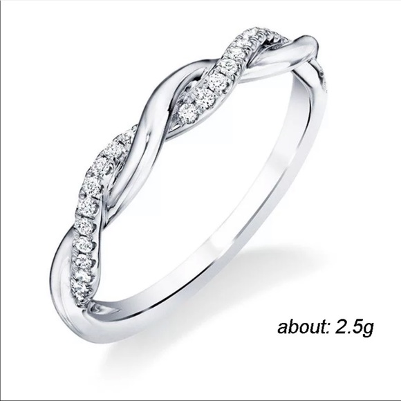 New Round Cut Twist 925 Silver Diamond Ring 💍 - Picture 2 of 7
